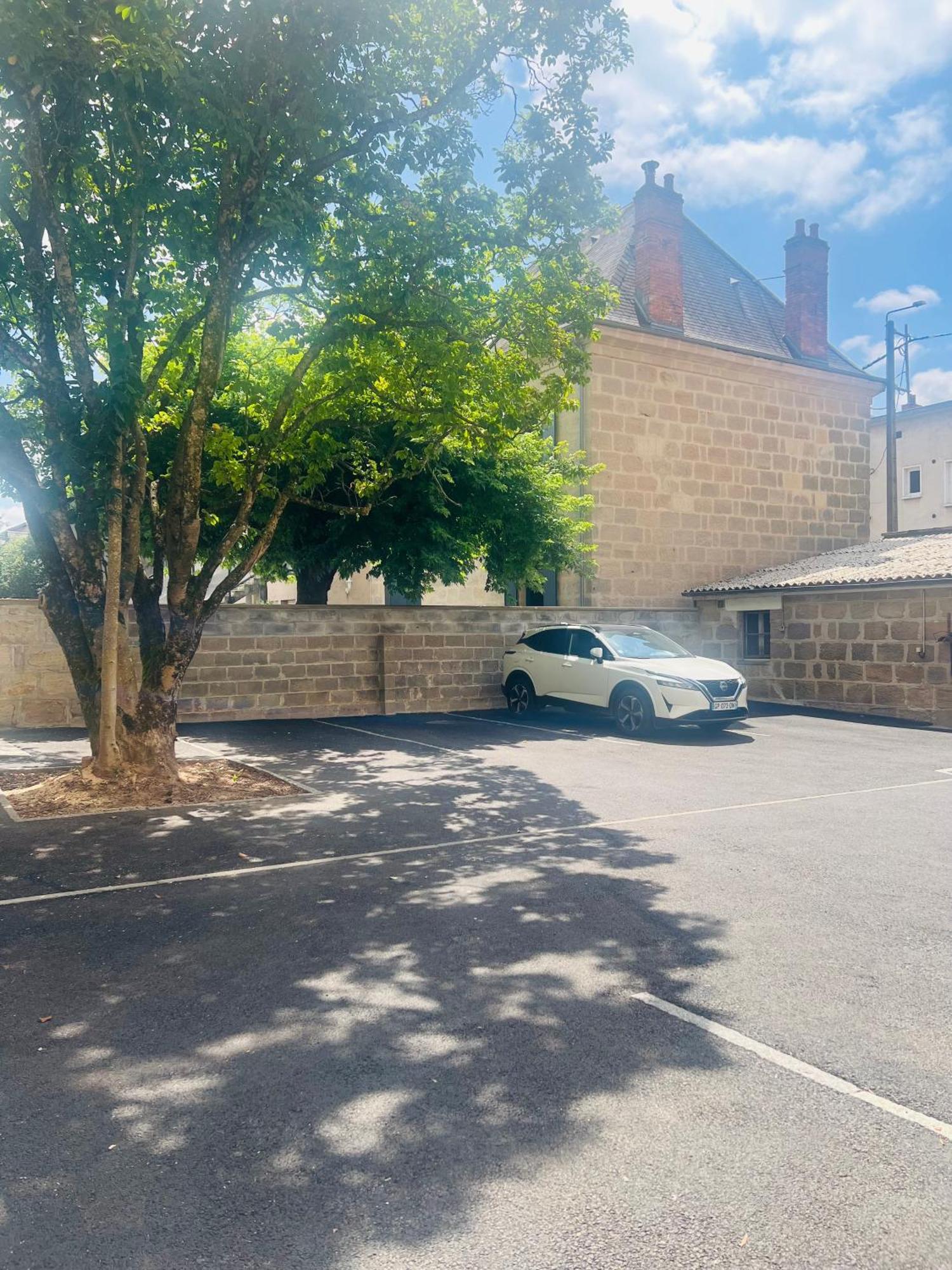 Best Western Hotel Le Quercy 布里夫拉盖亚尔德 外观 照片