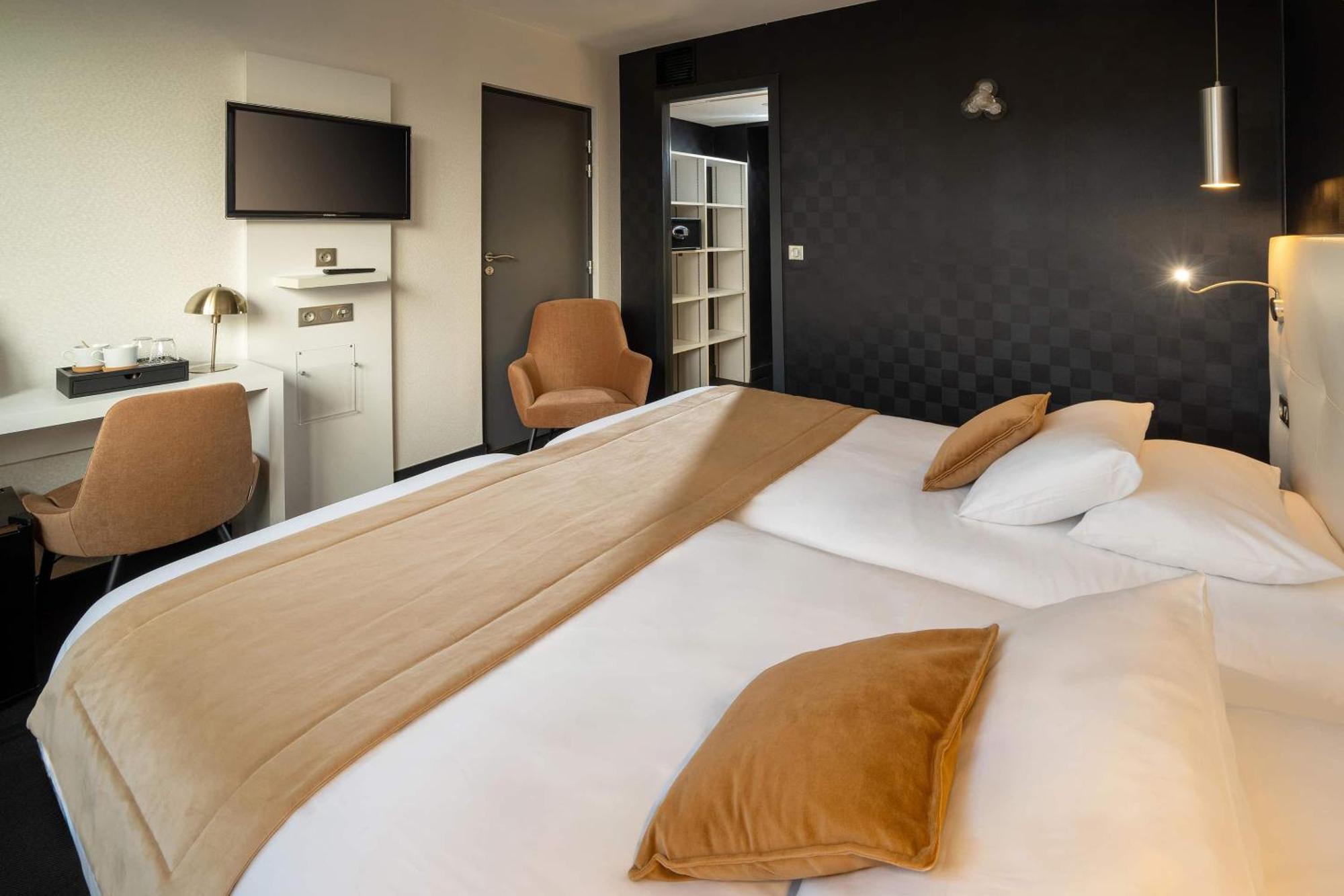 Best Western Hotel Le Quercy 布里夫拉盖亚尔德 外观 照片