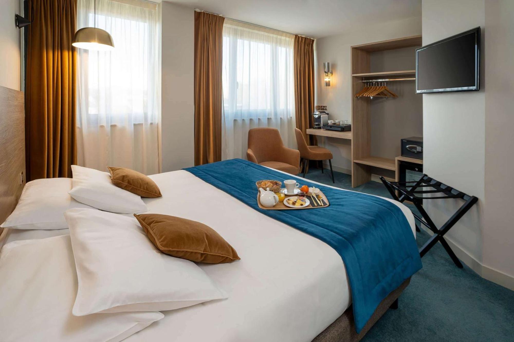Best Western Hotel Le Quercy 布里夫拉盖亚尔德 外观 照片