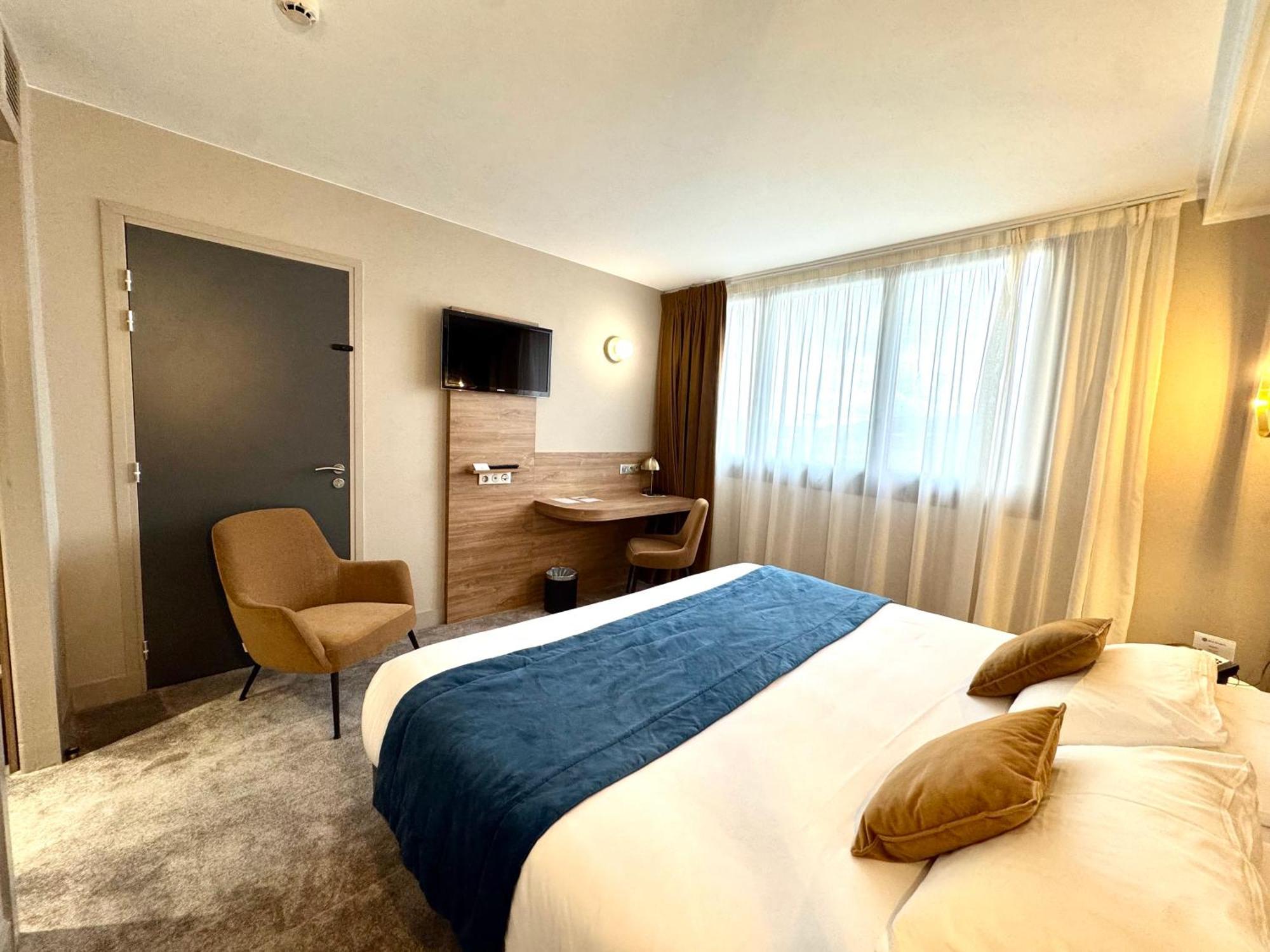 Best Western Hotel Le Quercy 布里夫拉盖亚尔德 外观 照片